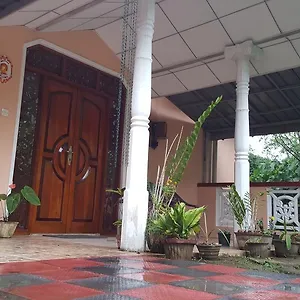 Lalanga Homestay Affittacamere