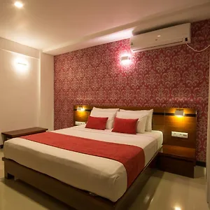 Hotel Ceyloni City, Kandy